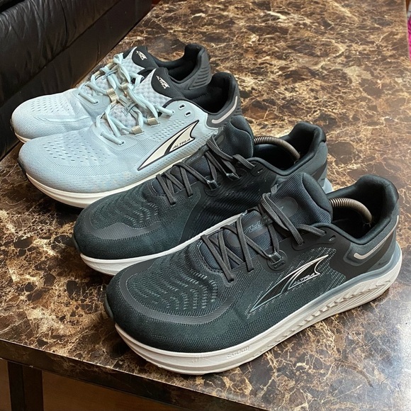 Altra Paradigm 7 And Provision 7 Sneaker Bundle Size 11 Medium - Picture 6 of 9